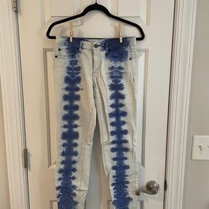 Tory Burch Ana Fray Hem Ankle Jean (26W)